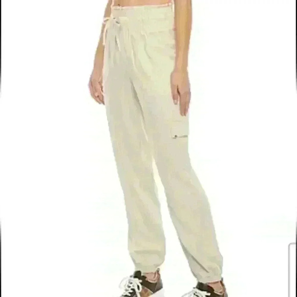 Juicy Couture Pants - Nwt Juicy Couture High Waist Joggers